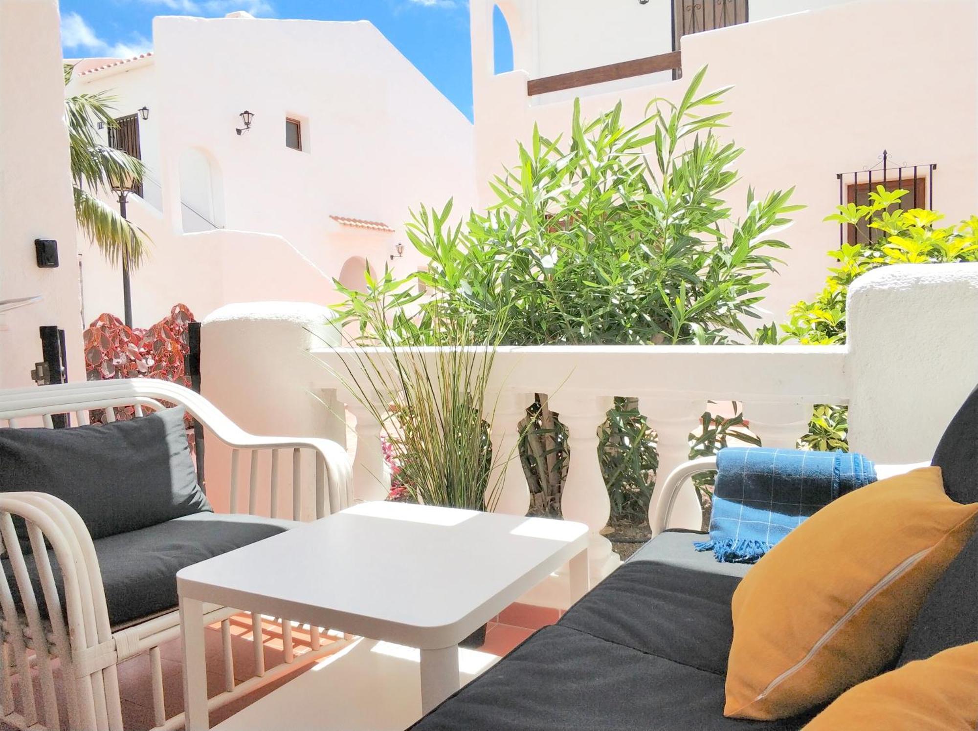 Port Royal Lounge Terrace, One Bedroom Apartment, Heated Pool, Wifi Los Cristianos  Exterior foto